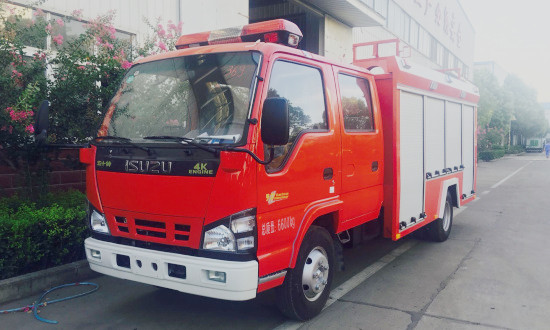 五十铃水罐消防车(3.5吨)